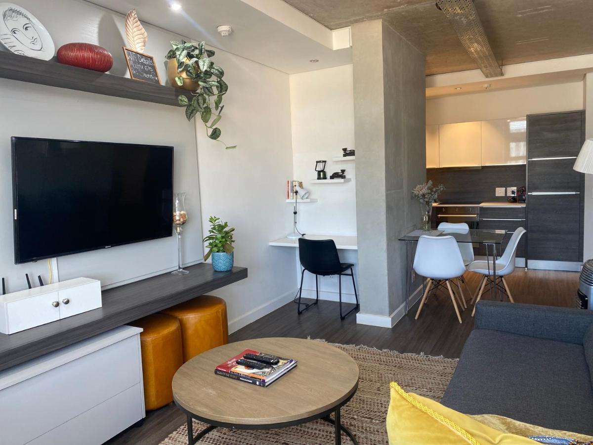 Six One Five At Matrix Apartment Кейптаун Екстериор снимка